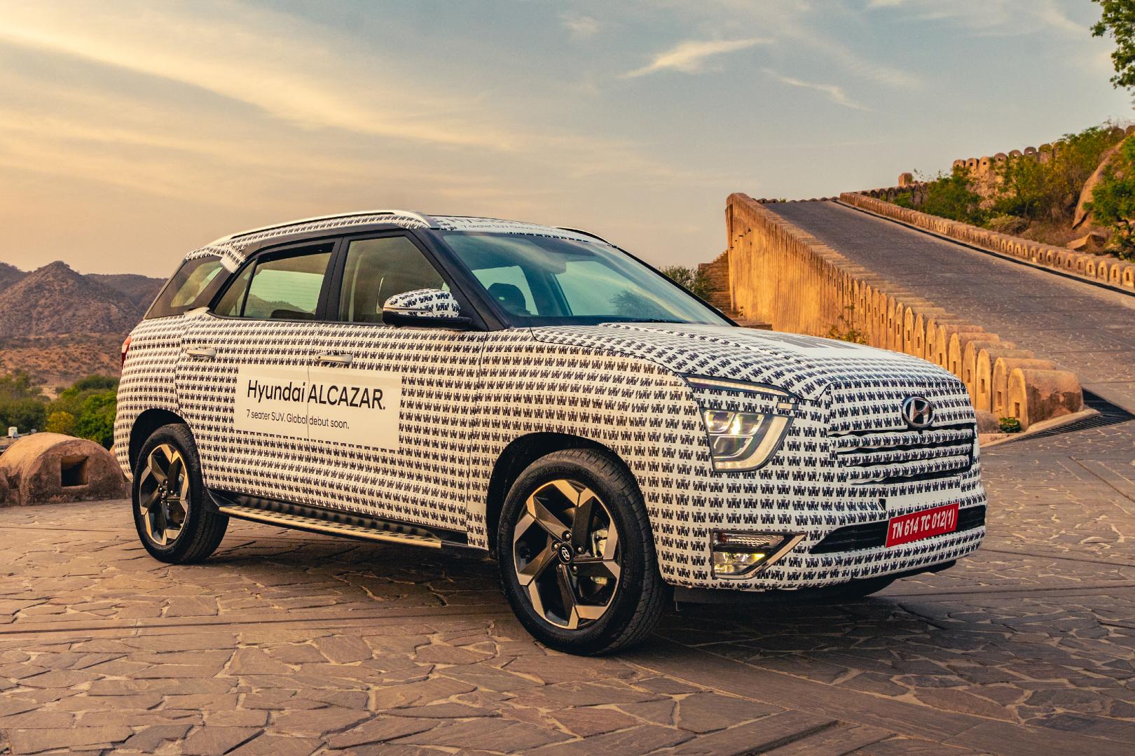 A Czar Is Born — Hyundai Alcazar First Drive Review - Motoring World